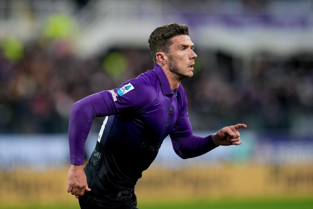 包含澳大利亚联赛领头羊连胜席卷对手取得胜利的词条