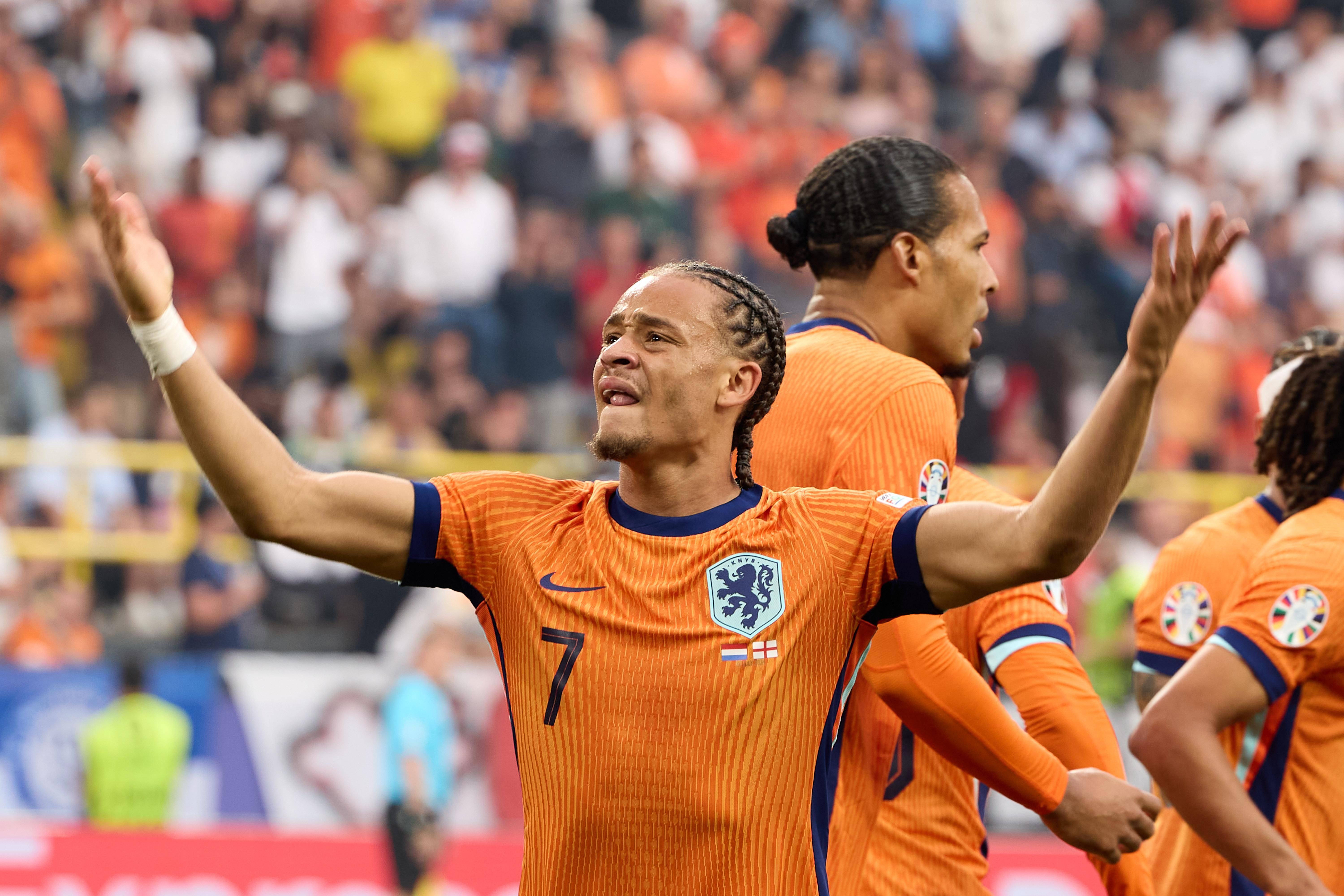 DB彩票试玩-英格兰队在激烈比赛中卫冕成功