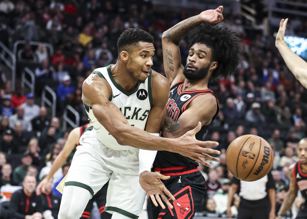 DB彩票入口-雄鹿擊退老鷹，安特托昆博+带领球队赢球