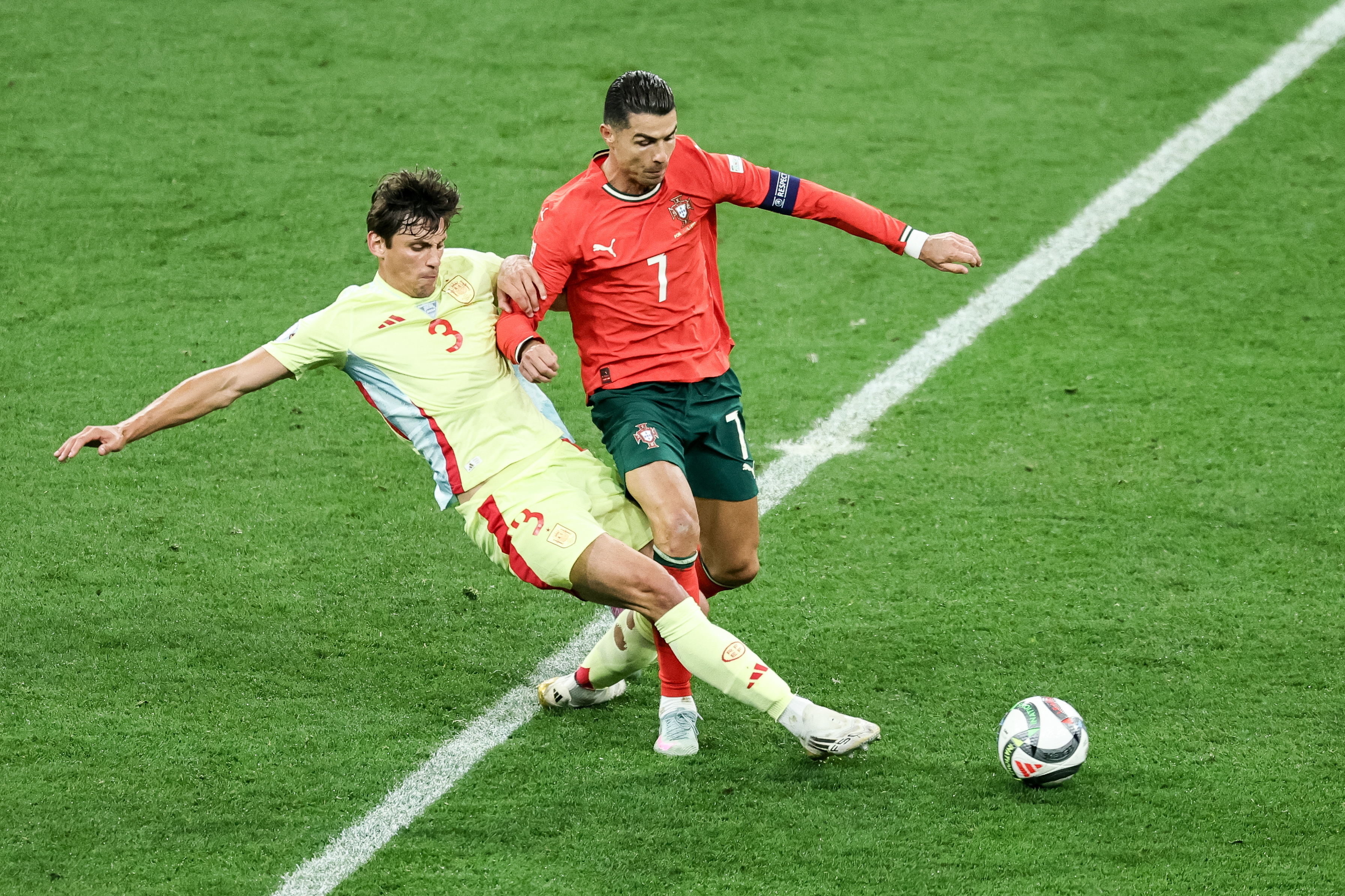 葡萄牙击败英格兰，晋级欧洲杯四强