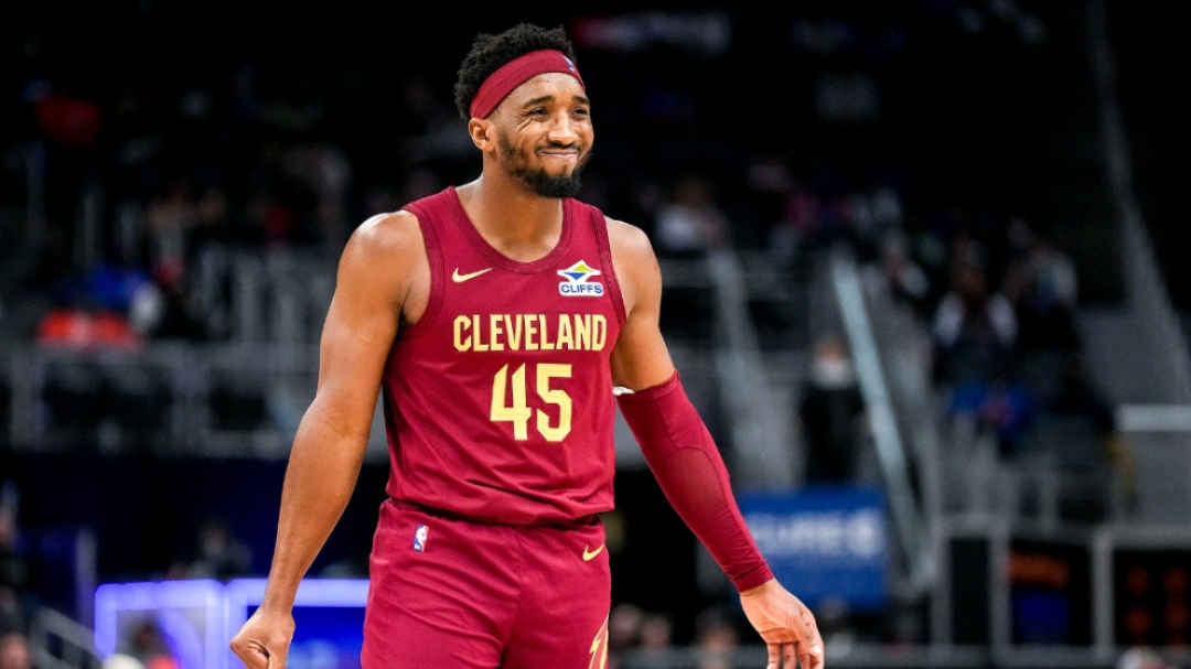 DB彩票官网-太阳大胜篮网，继续主场不败