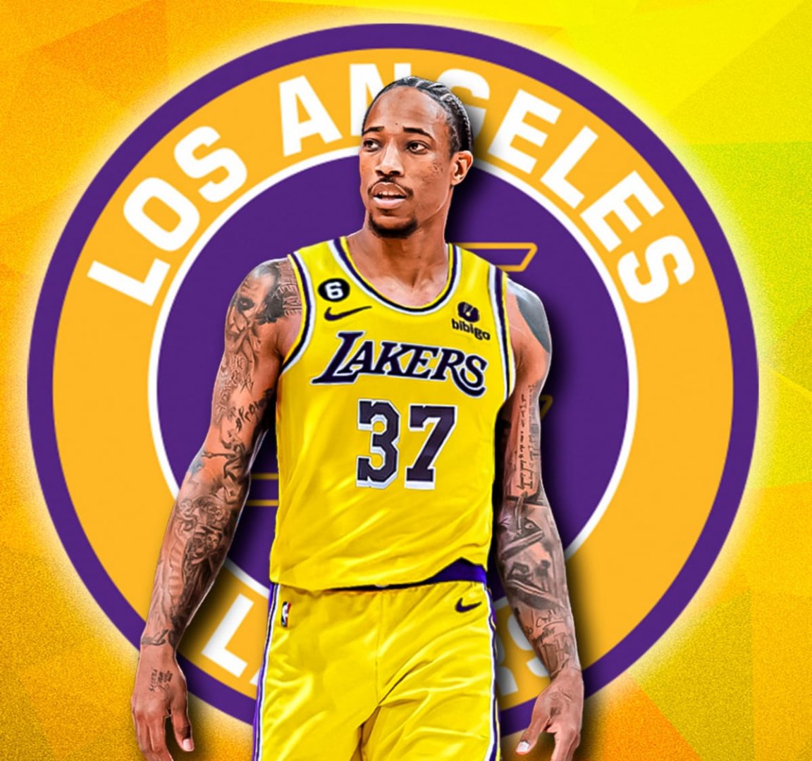 DB游戏-马刺惜败老鹰，德罗赞压哨三分失手