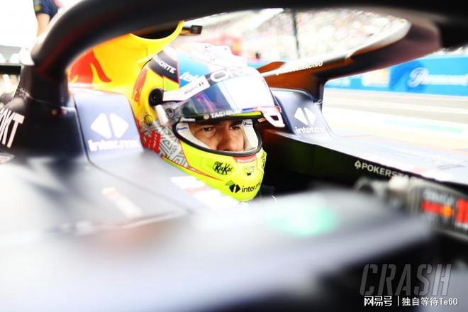 DB彩票试玩-阿斯顿马丁完胜雷诺车队，佩雷兹关键制胜